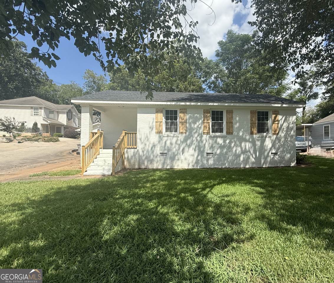 814 Greenwood Street - Photo 1