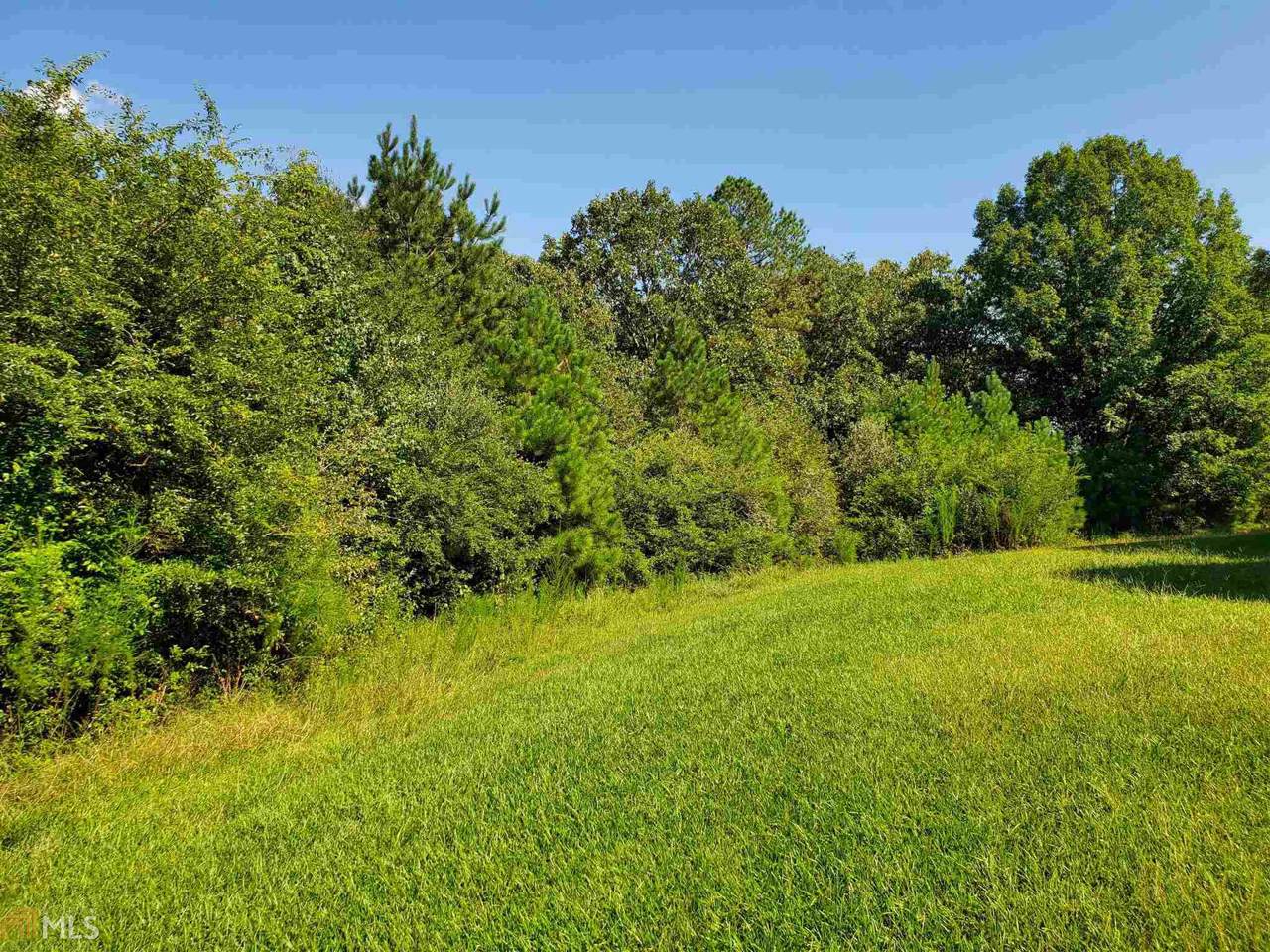 3221 Thompson Mill Rd - Photo 1