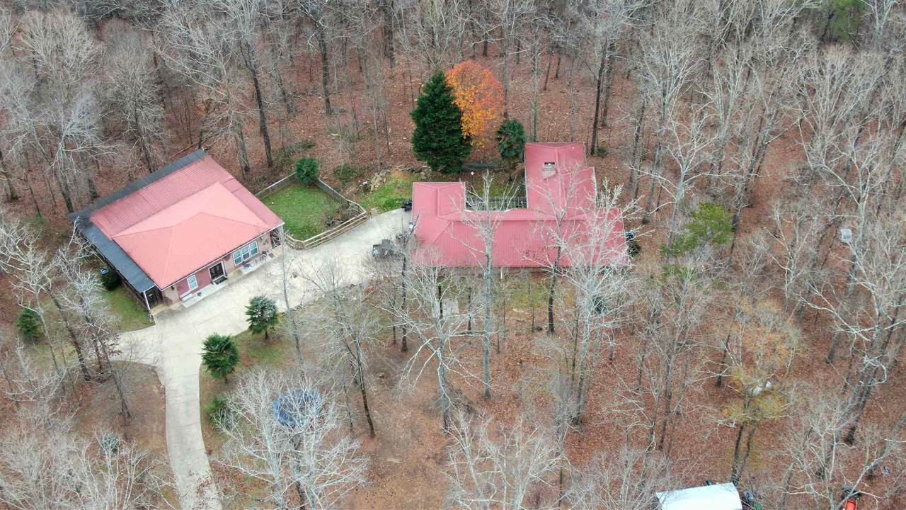 9011 Highpoint Rd - Photo 1
