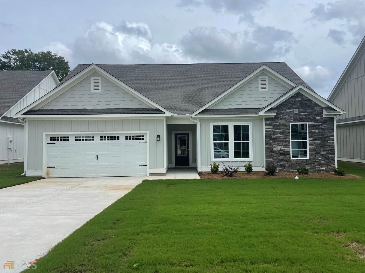 209 Conner Court - Photo 1