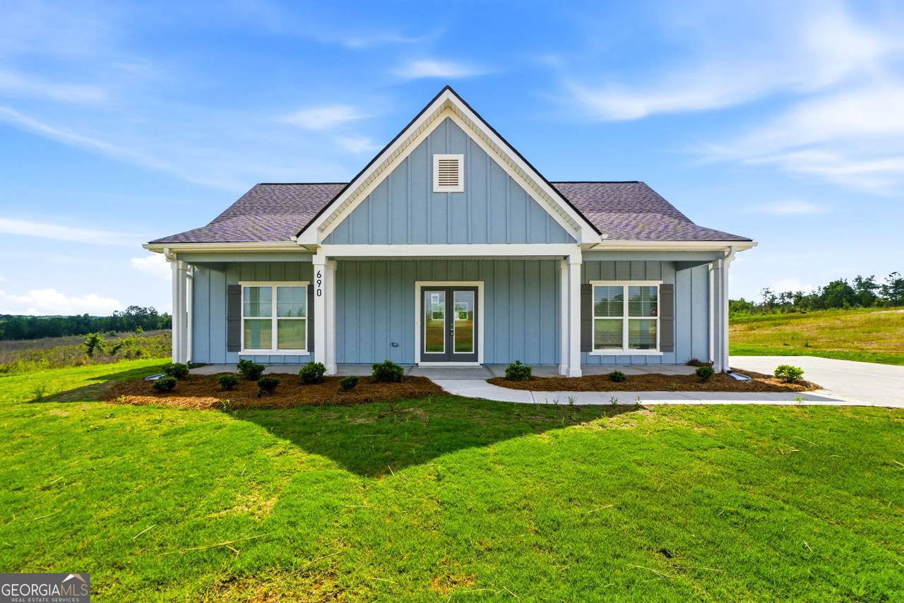 690 Primrose Circle - Photo 1