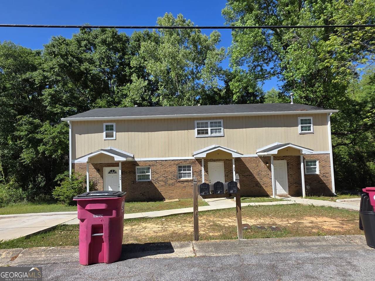390 Cowan Street - Photo 1