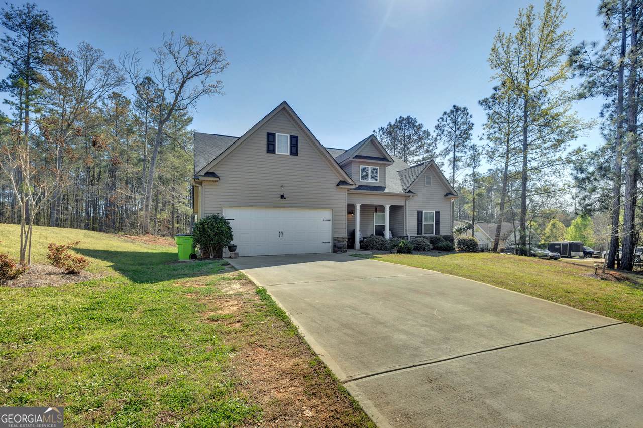 155 Loudoun Drive - Photo 1