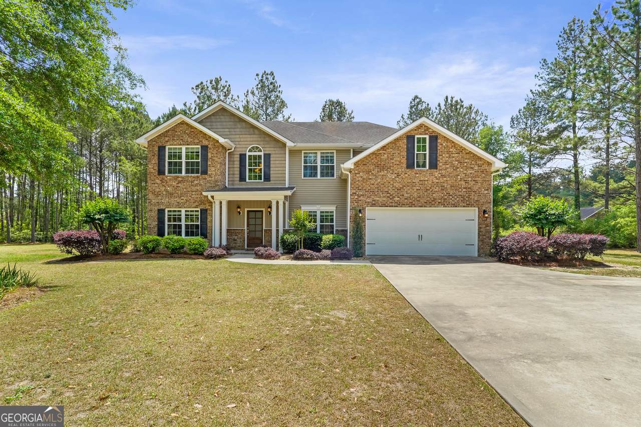 1615 Stanford Drive - Photo 1