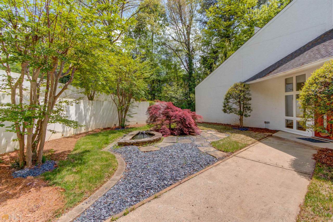 710 Brighton Court - Photo 1