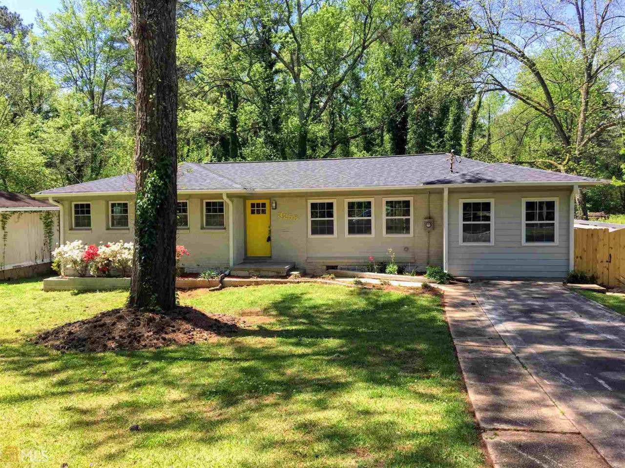 3255 Pinehill Dr - Photo 1