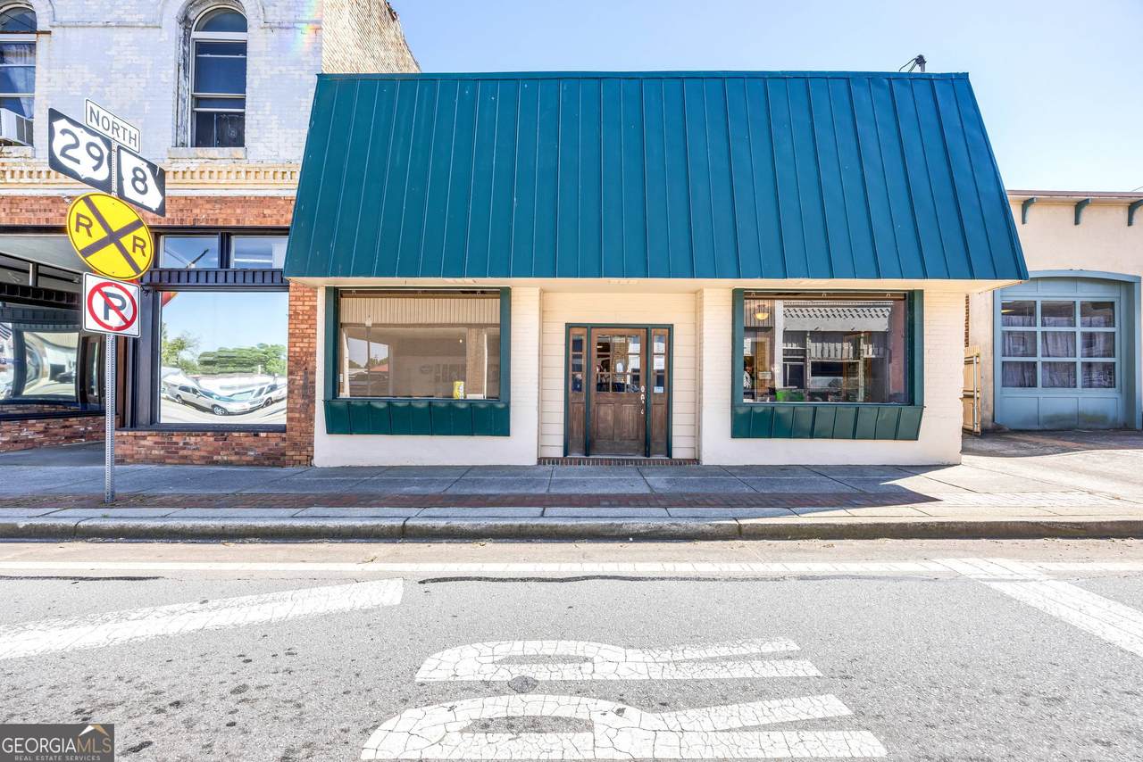 24 Hartwell Street - Photo 1