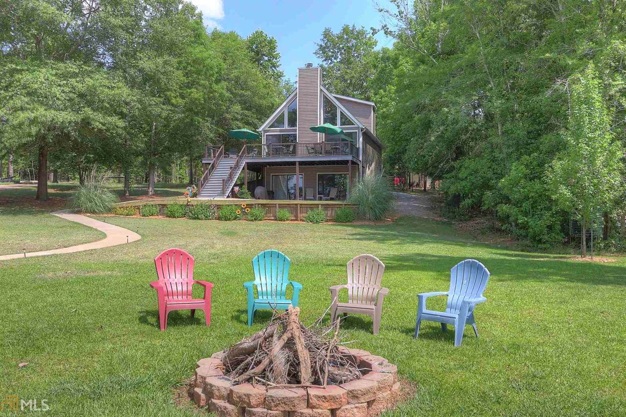 110 Village Ln - Photo 1