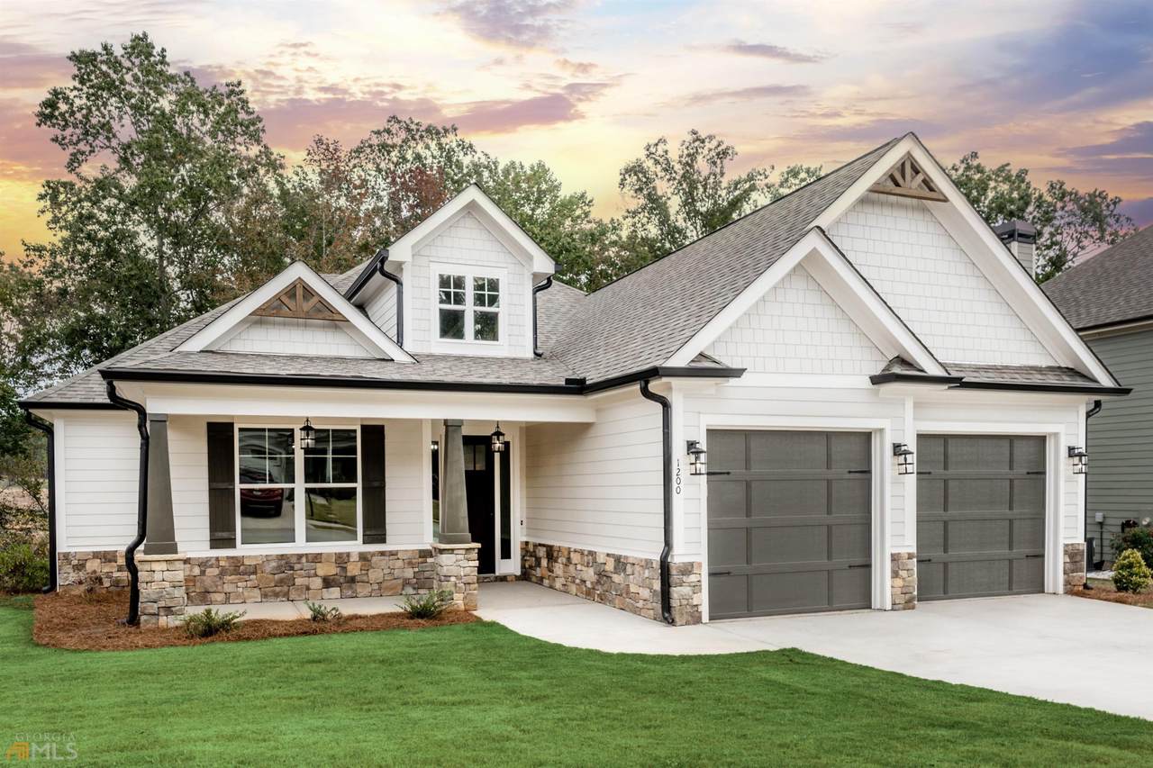 1200 Mcinteer Circle - Photo 1
