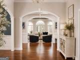 715 Lexington Avenue - Photo 10