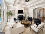 715 Lexington Avenue - Photo 15