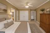 715 Lexington Avenue - Photo 36