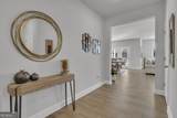 720 Lanarck Way - Photo 10