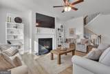 720 Lanarck Way - Photo 14
