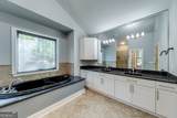1762 Green Road - Photo 31