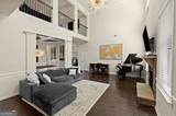 404 Prague Way - Photo 11