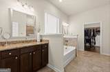 404 Prague Way - Photo 29