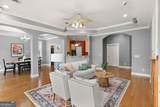 142 Montrose - Photo 8