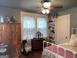 198 Pio Nono Avenue - Photo 20