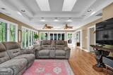 1819 Yorkshire Drive - Photo 16