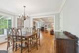 918 Guinevere Way - Photo 13