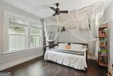 1124 Larosa Terrace - Photo 17