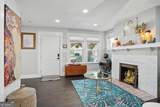 1124 Larosa Terrace - Photo 7