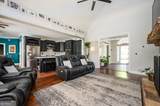 207 Jamestown Avenue - Photo 32