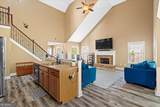 704 Williamsburg Court - Photo 11