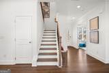 1011 Reagan Drive - Photo 14