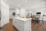 1011 Reagan Drive - Photo 9