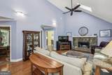 1390 Barclay Drive - Photo 7