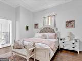 207 Thompson Street - Photo 18