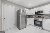 7074 Ravenwood Lane - Photo 10
