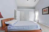 174 Saint Georges Court - Photo 15
