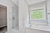 463 The Gables Drive - Photo 16
