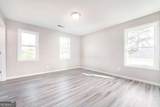 305 Grant Avenue - Photo 17