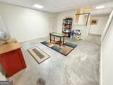 1011 Churchill Lane - Photo 34