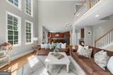 7049 Bennington Lane - Photo 16