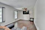 2121 Crescentview Drive - Photo 9