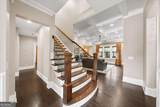 1020 Lee Street - Photo 47