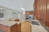4910 Aldbury Lane - Photo 9