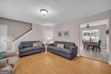 166 Williamsburg Way - Photo 9