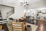 9178 Lakeview Parkway - Photo 10