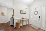 9178 Lakeview Parkway - Photo 5