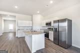 111 Monroe Court - Photo 4