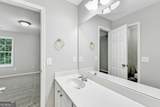 327 Oakland Bay Court - Photo 33