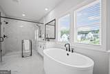 411 Oakleigh Avenue - Photo 43