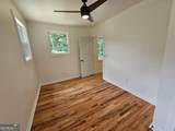 1497 Elizabeth Lane - Photo 3