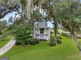 3217 Coopers Point Drive - Photo 3